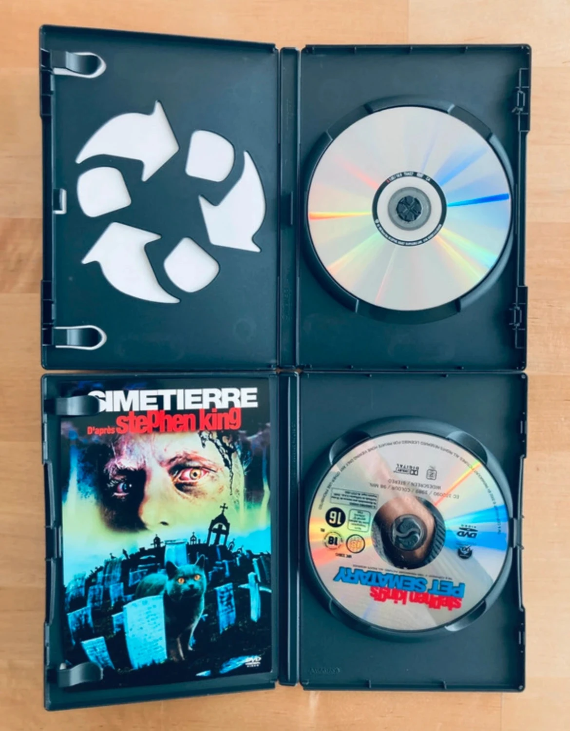 Lot 2 DVD cultos Stephen King: Isso e Cemitério. – photo 2